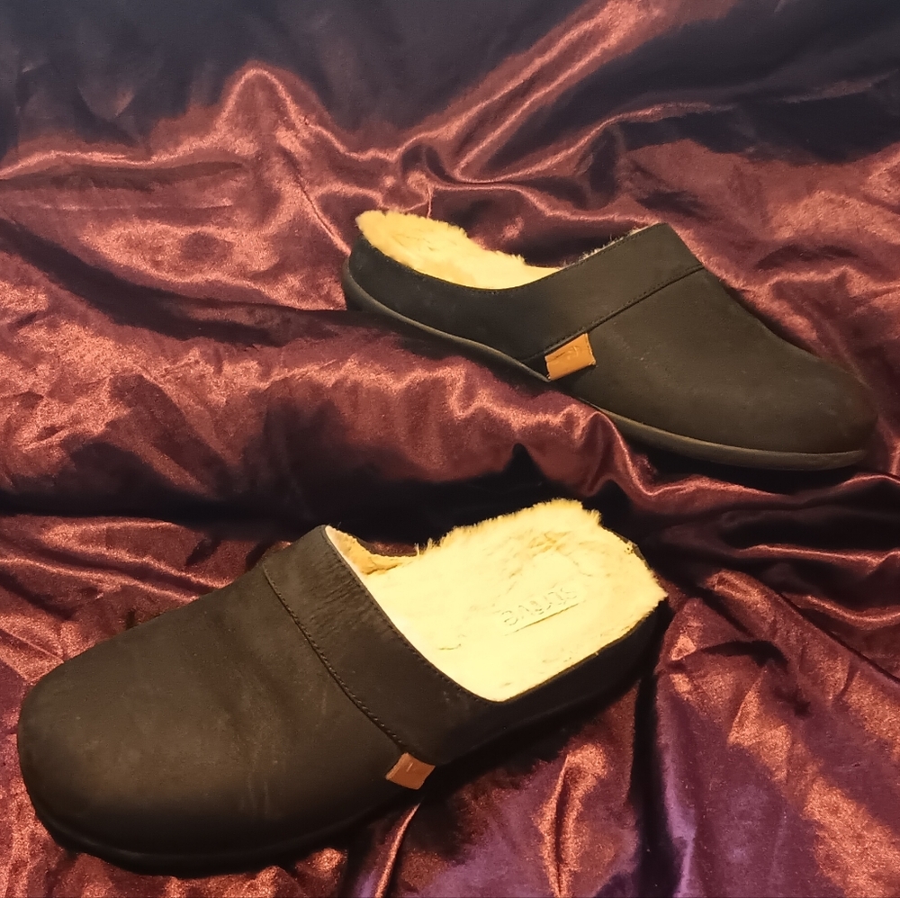 Stride Fur-Lined Women's Slip-On Shoes/Slippers